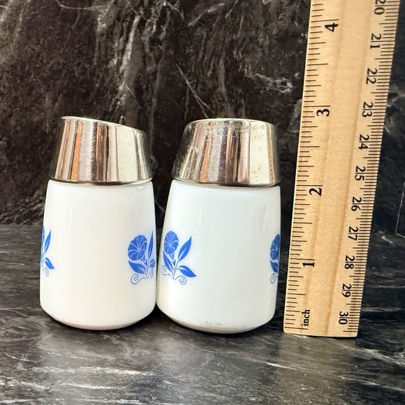 DISPENSERS INC. Salt & Pepper Shakers - Picture 3 of 12